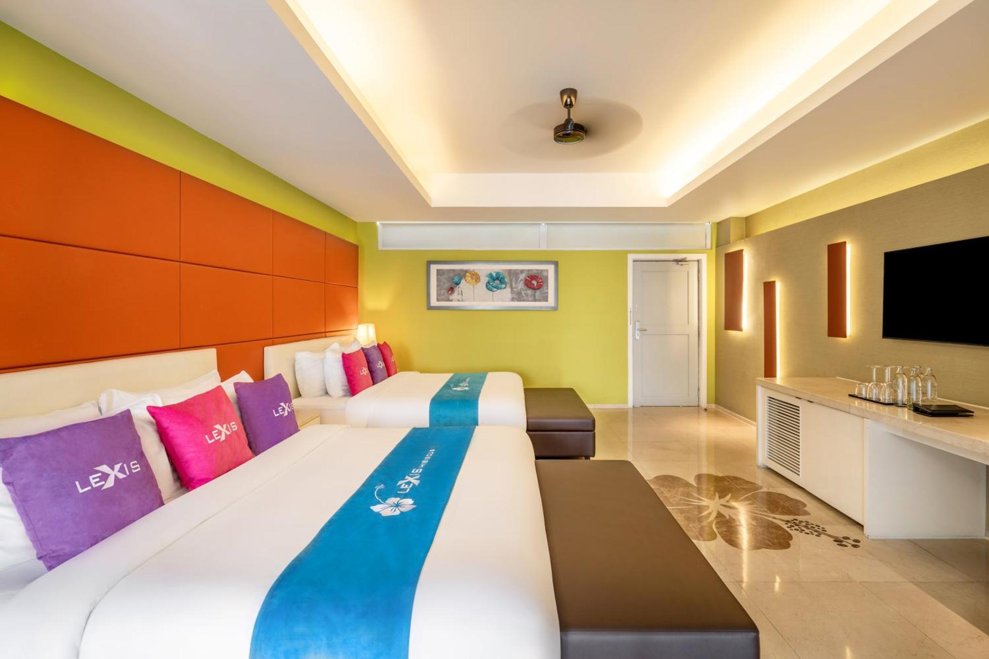 Lexis Hibiscus Port Dickson Hotel Exterior photo